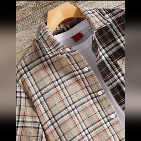 Men's Tan and Black Color Block Plaid Button-Up Shirt - Short Sleeve - Lg - Picture 3 of 3